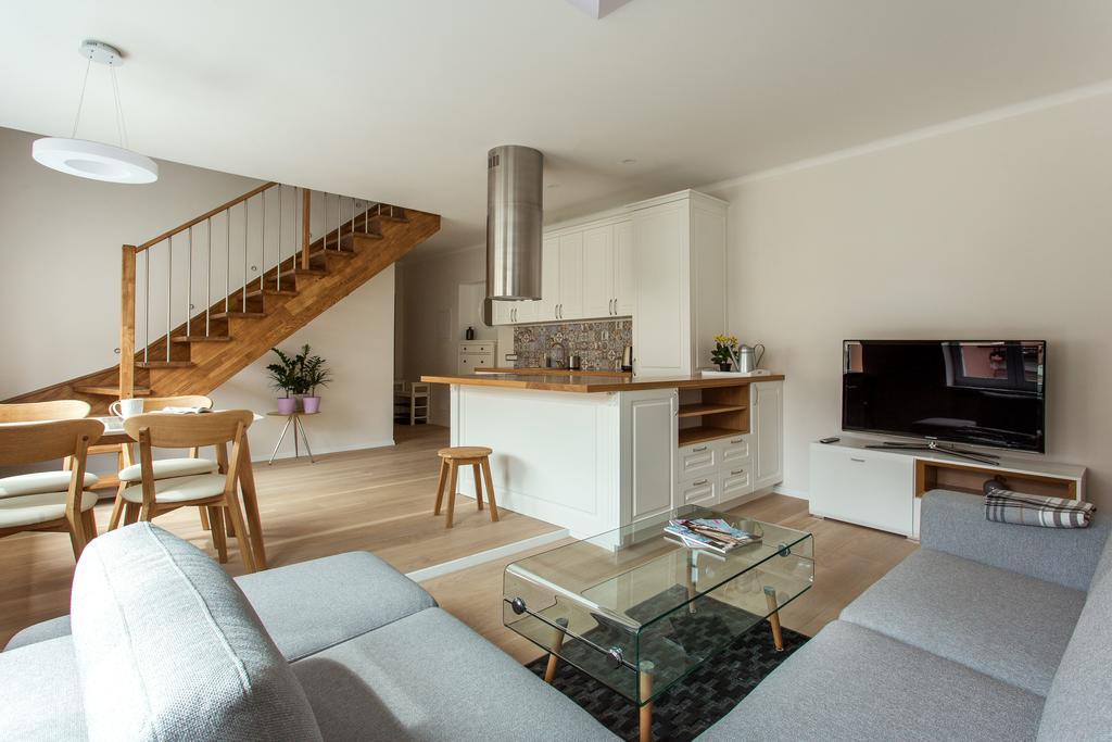 #stayhere - Spacious 2bdr Two Floor I Heart Of Old Town Lägenhet Vilnius