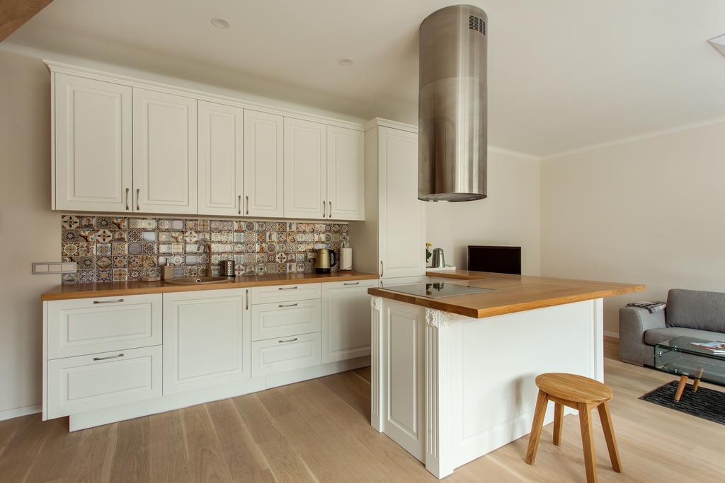 #stayhere - Spacious 2bdr Two Floor I Heart Of Old Town Appartement